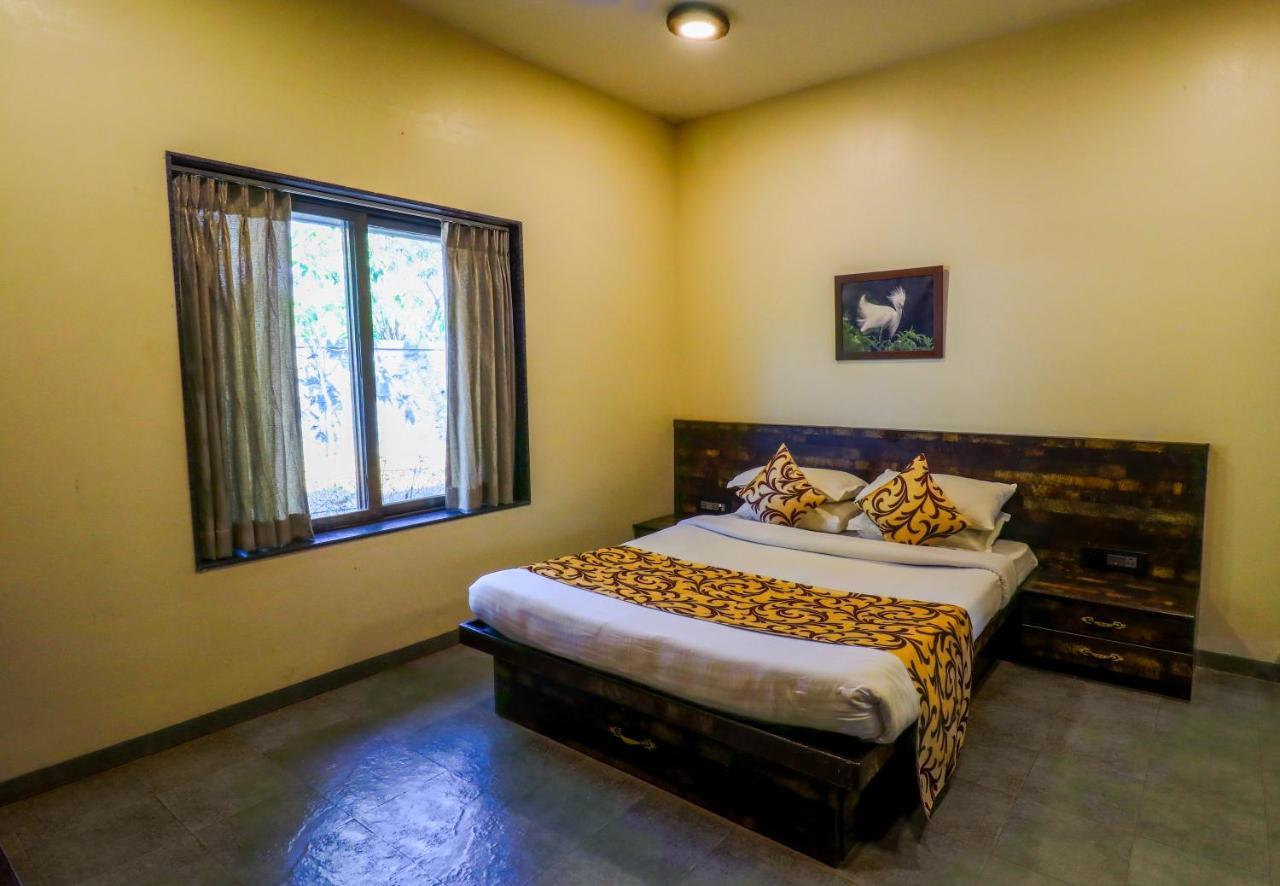 Grape County Eco Resort & Spa, Nashik Eksteriør billede