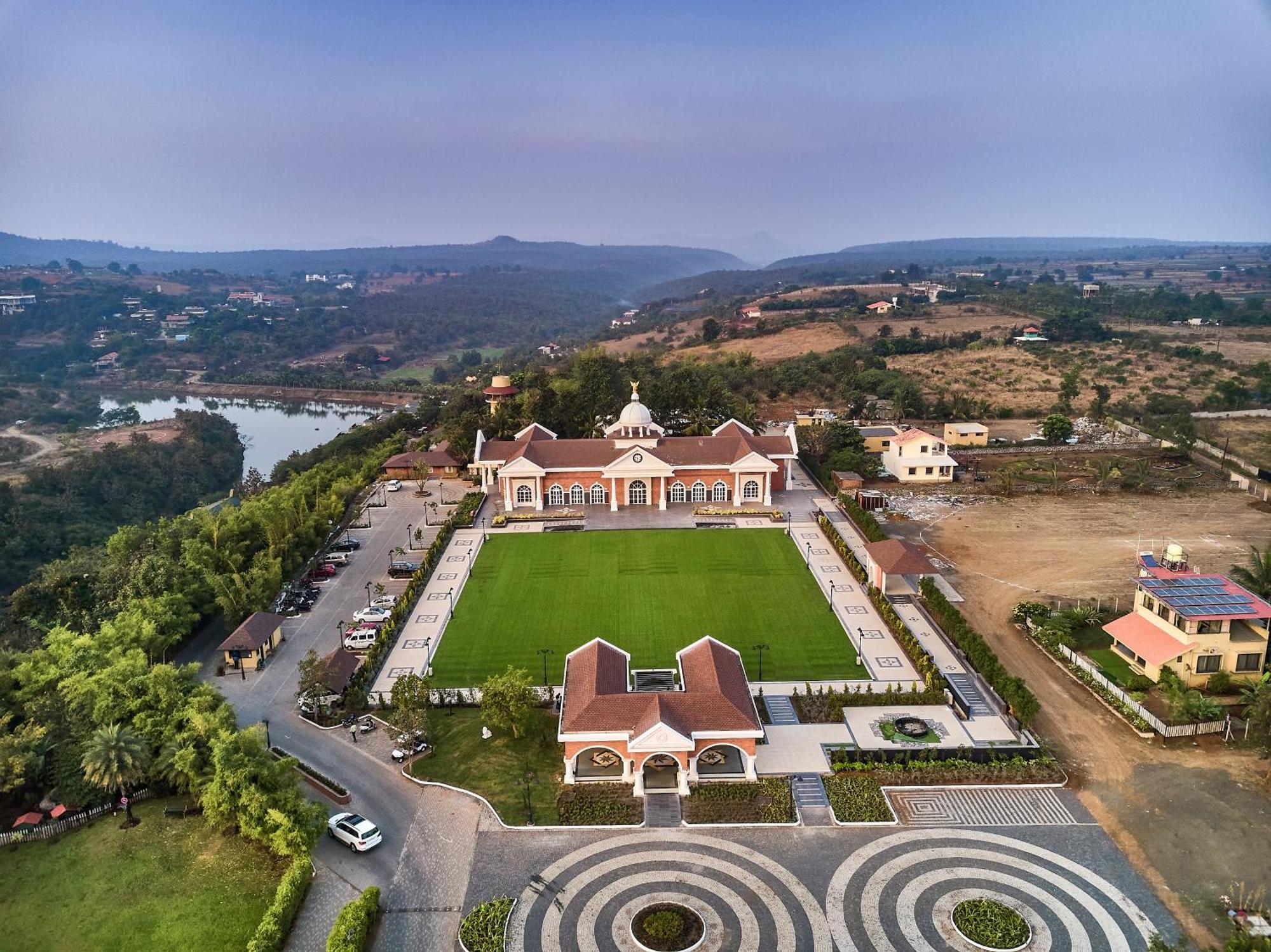 Grape County Eco Resort & Spa, Nashik Eksteriør billede