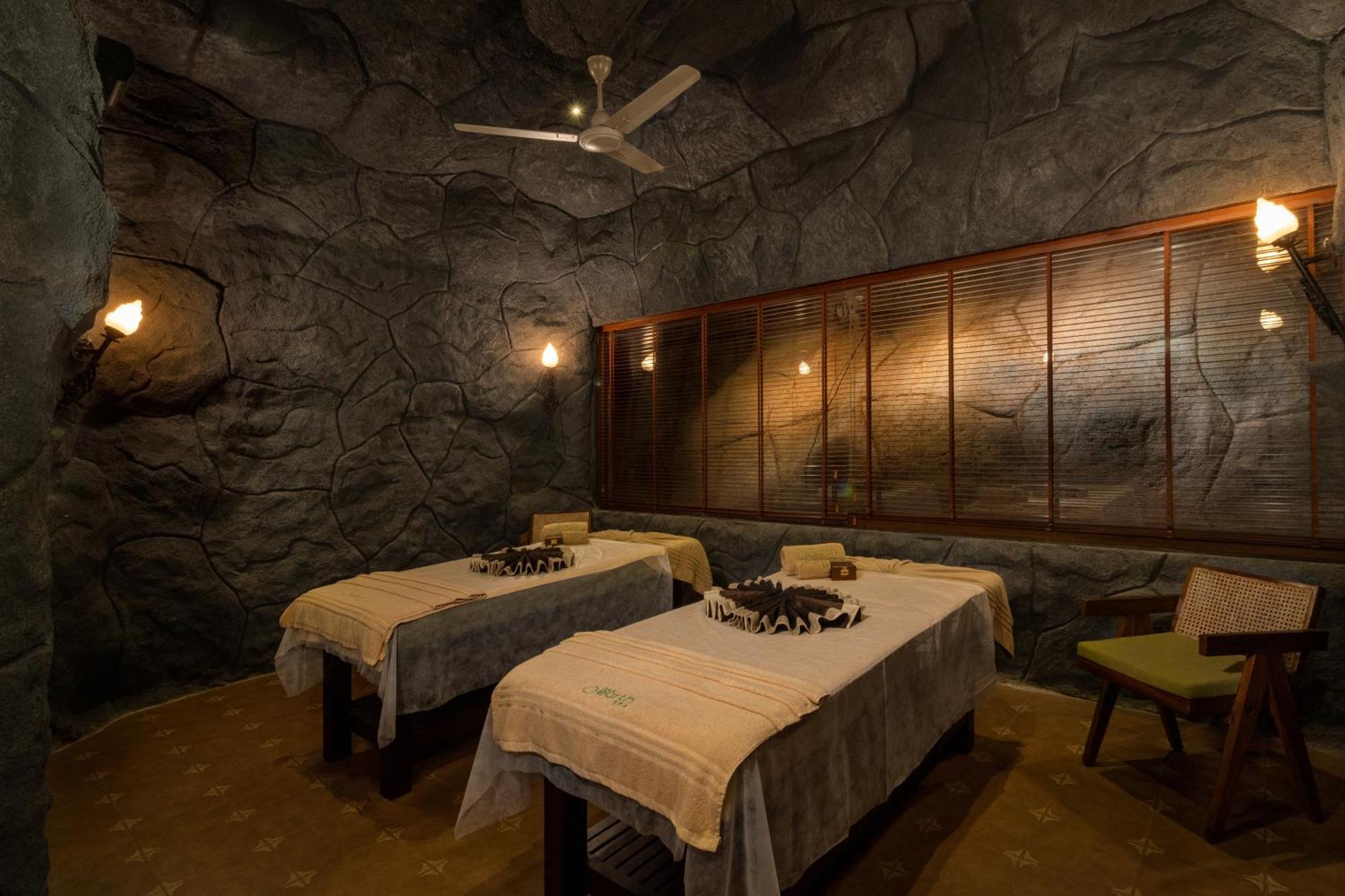 Grape County Eco Resort & Spa, Nashik Eksteriør billede