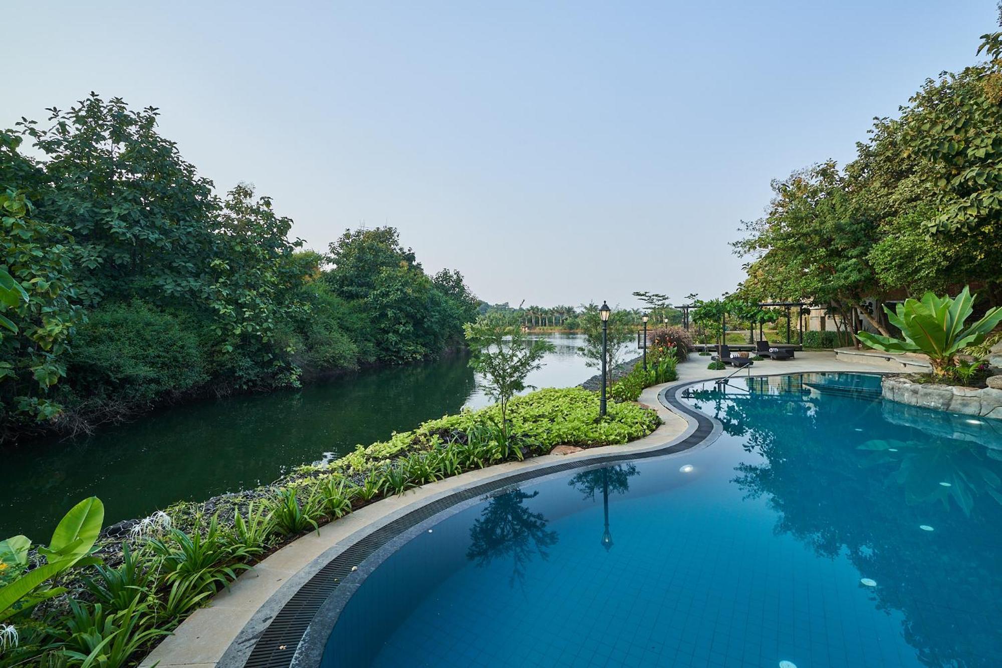 Grape County Eco Resort & Spa, Nashik Eksteriør billede