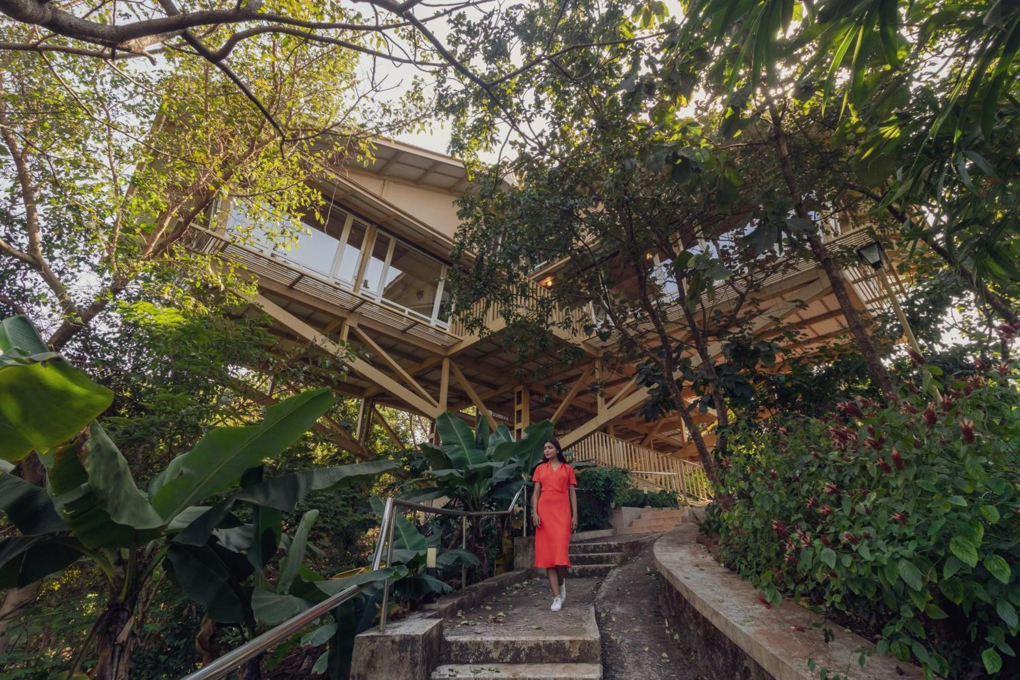 Grape County Eco Resort & Spa, Nashik Eksteriør billede